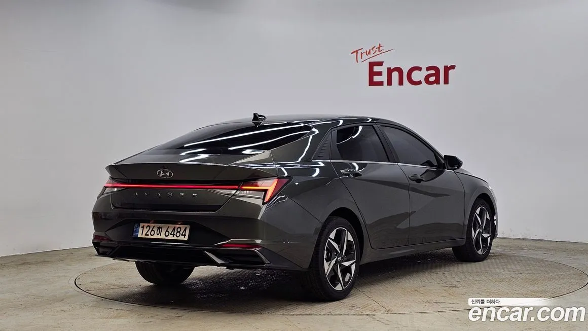 Hyundai AVANTE — фото 4