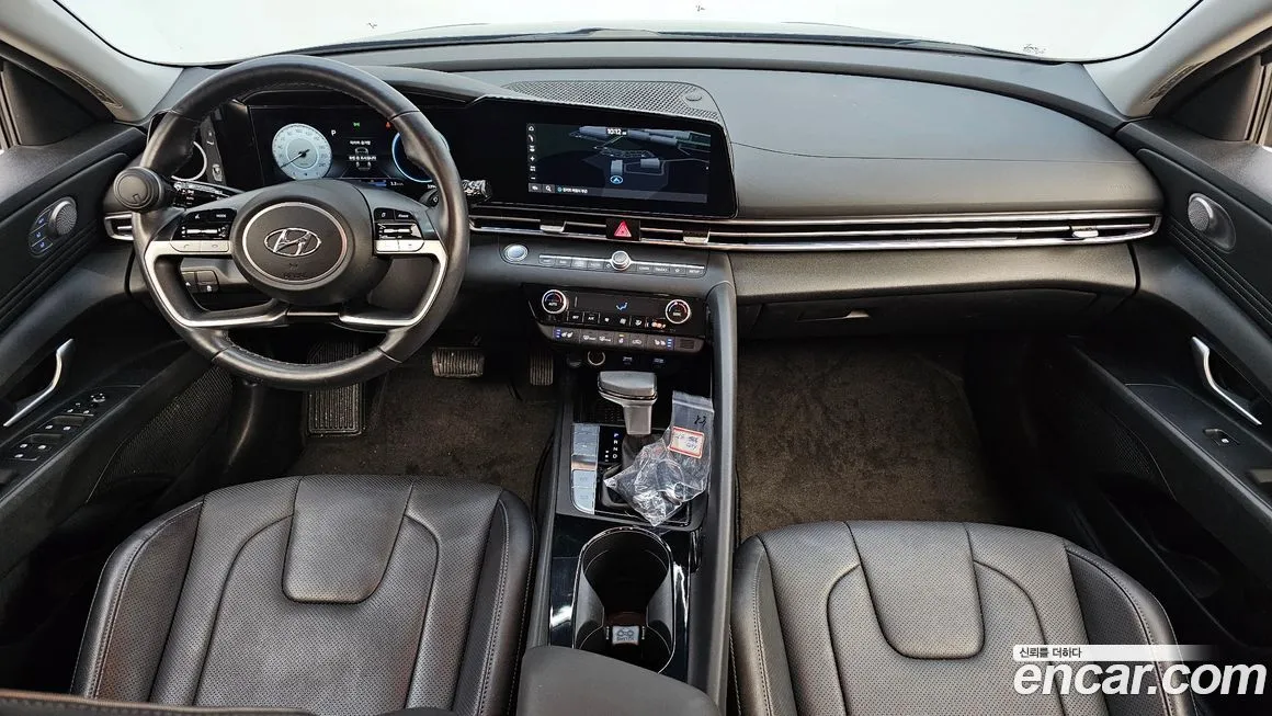 Hyundai AVANTE — фото 8
