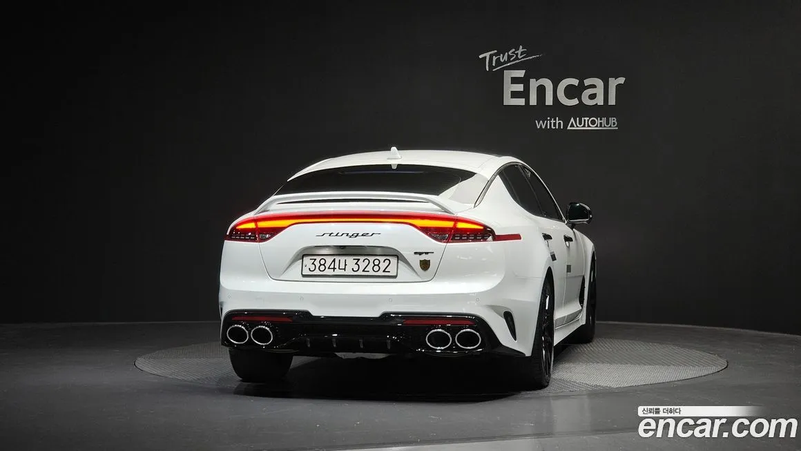 Kia Stinger 2023 из KR, фото 3