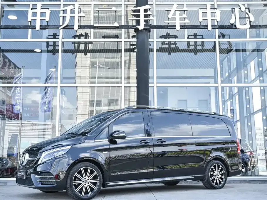 Mercedes-Benz V-Class 2023 из CN, фото 1