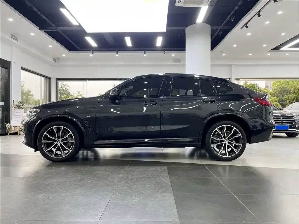 BMW X4 2021 из CN, фото 4