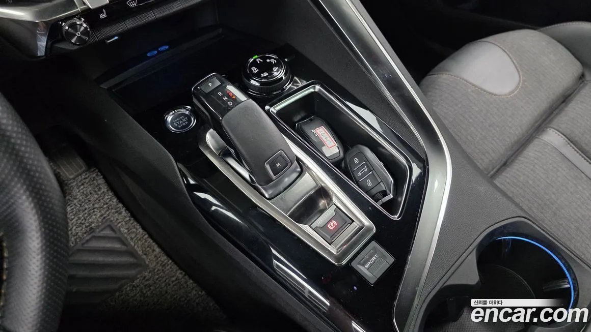 Peugeot 5008 2021 из KR, фото 10
