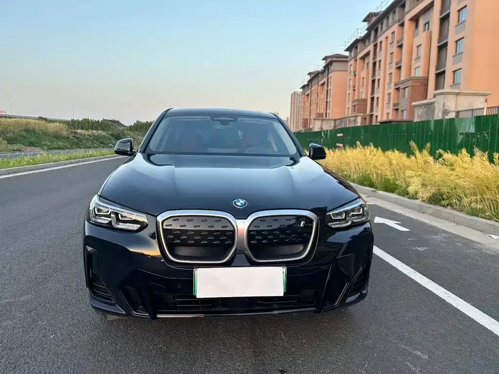 BMW iX3 2023 из CN, фото 4