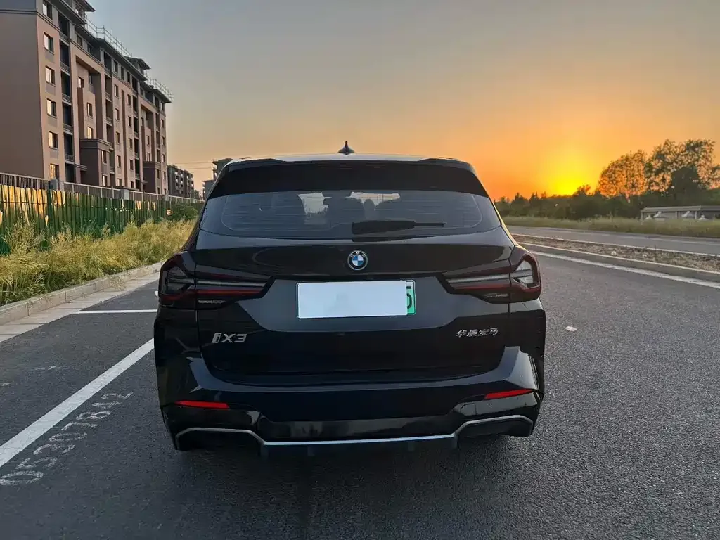 BMW iX3 2023 из CN, фото 5