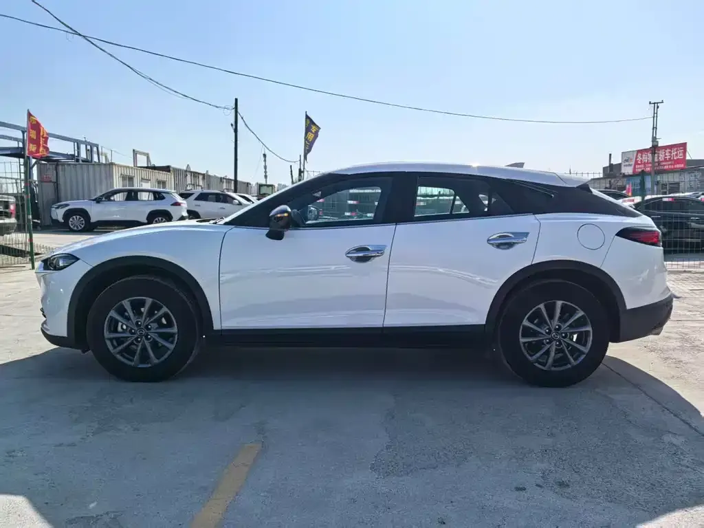 Mazda CX-4 — фото 5
