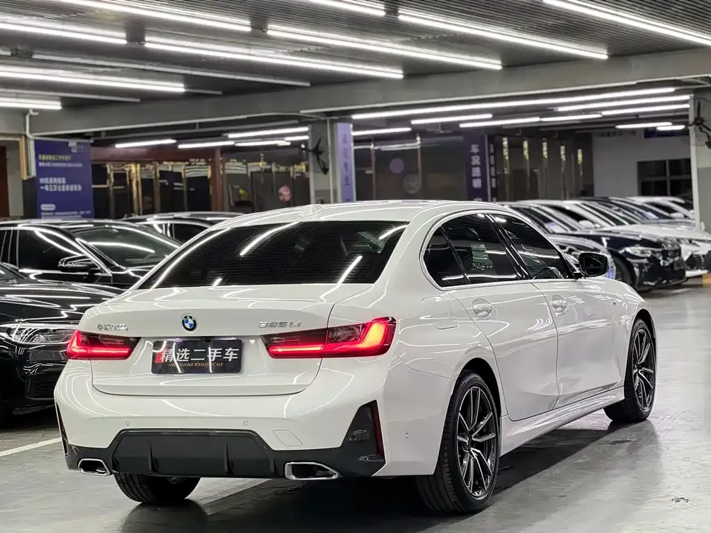 BMW 3 Series 2022 из CN, фото 8