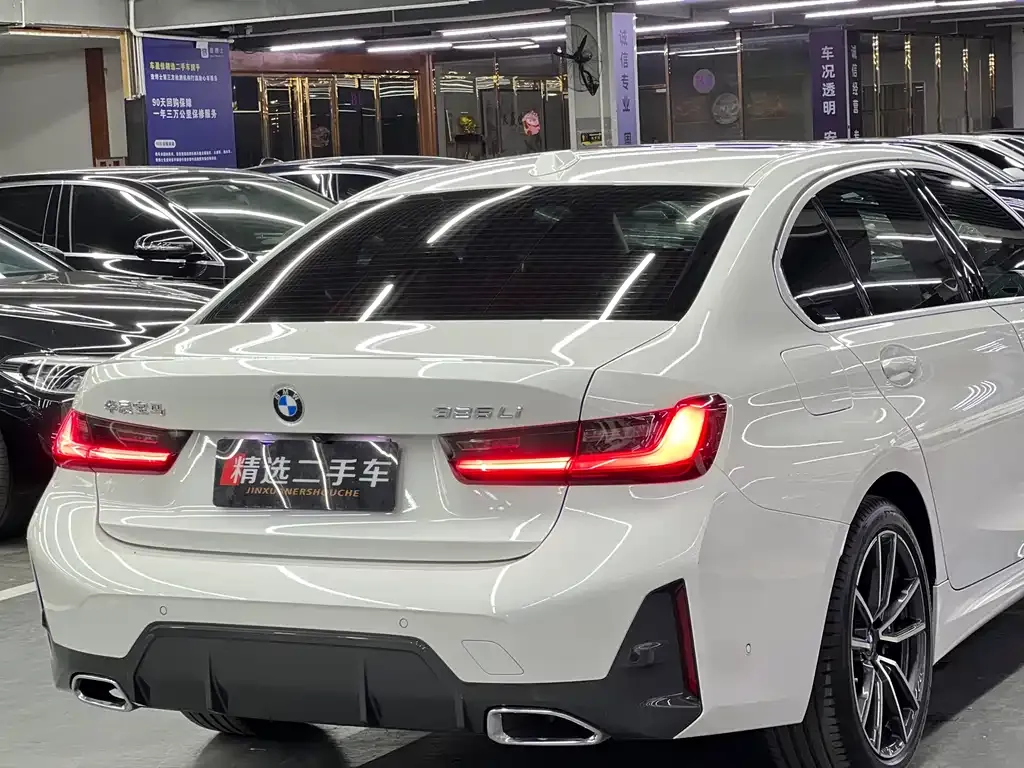 BMW 3 Series 2022 из CN, фото 10