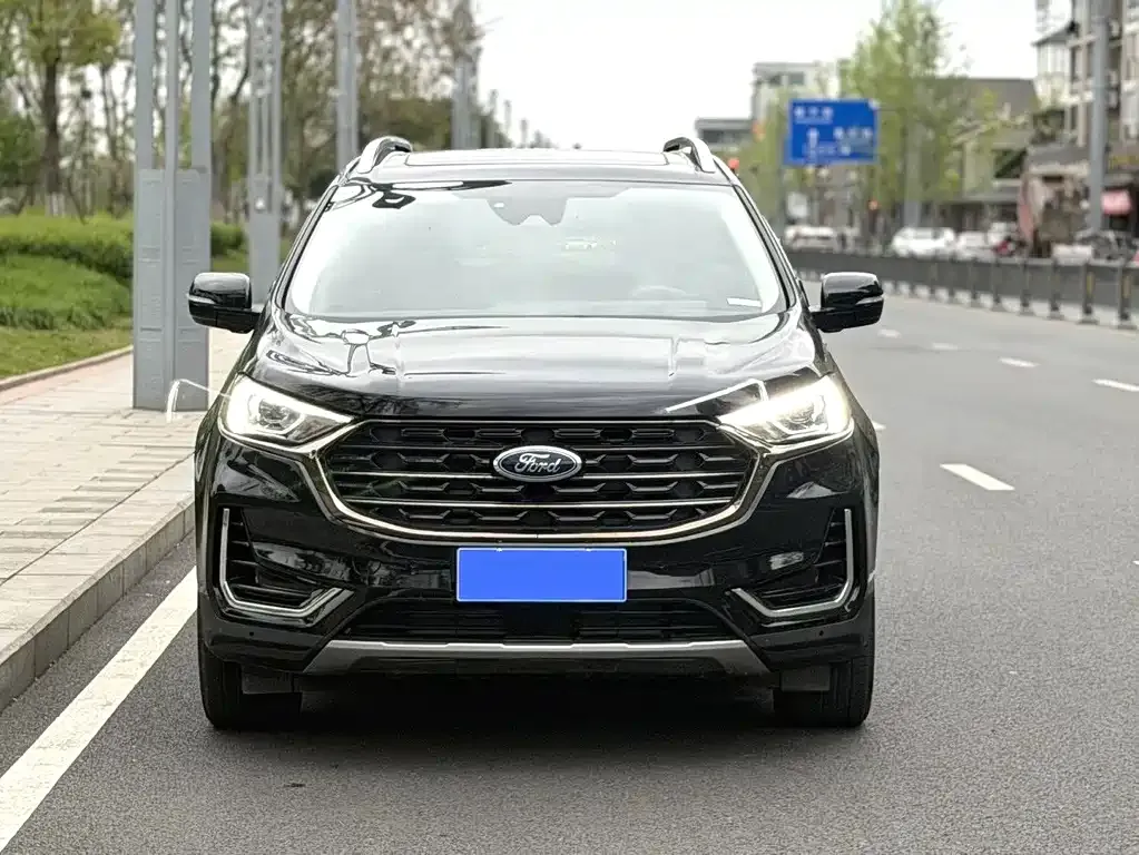 Ford Edge 2023 из CN, фото 4