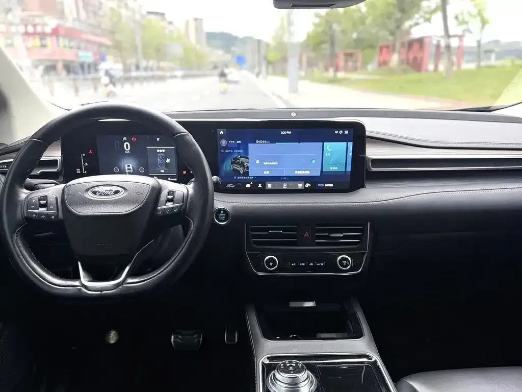 Ford Edge 2023 из CN, фото 3