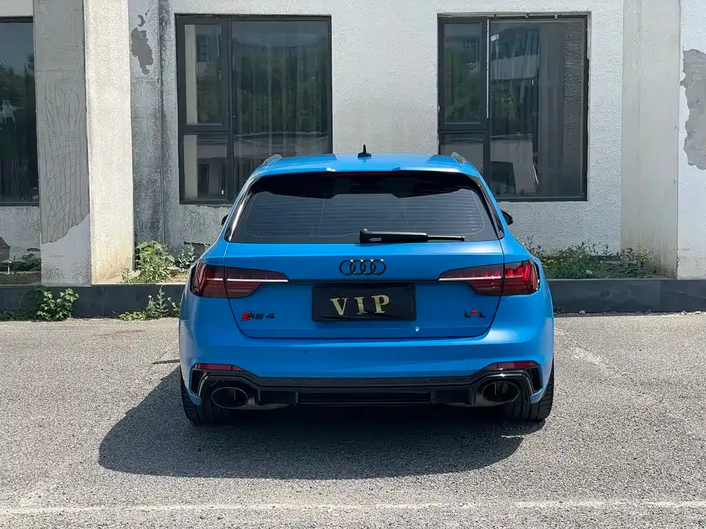 Audi RS 4 2021 из CN, фото 9