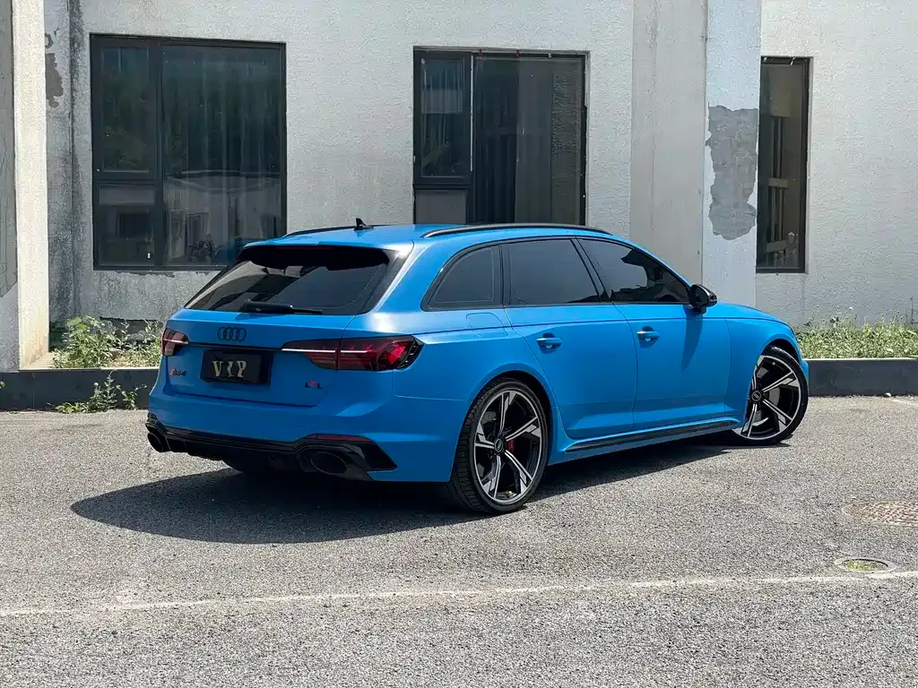 Audi RS 4 2021 из CN, фото 5