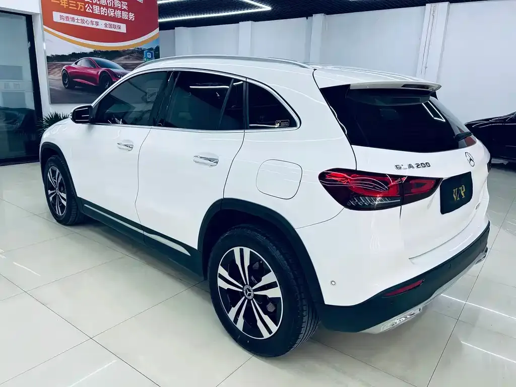Mercedes-Benz GLA — фото 2