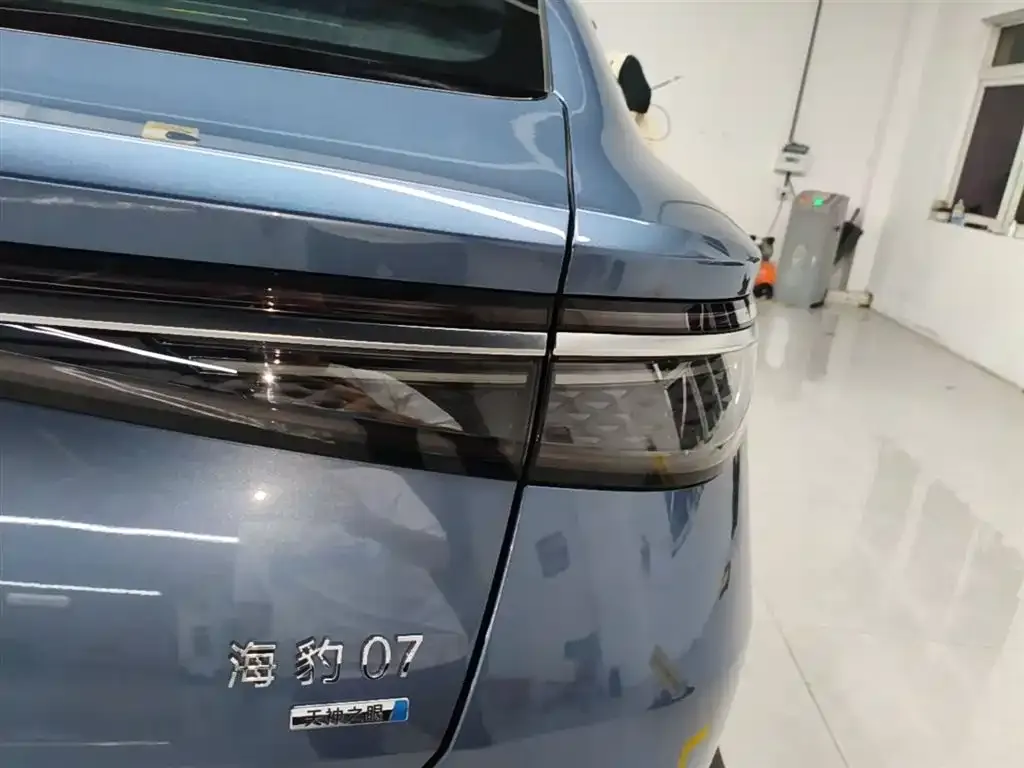 BYD Seal 07 DM-i — фото 4