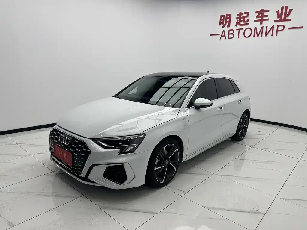 Audi A3 2023 из CN, фото 7