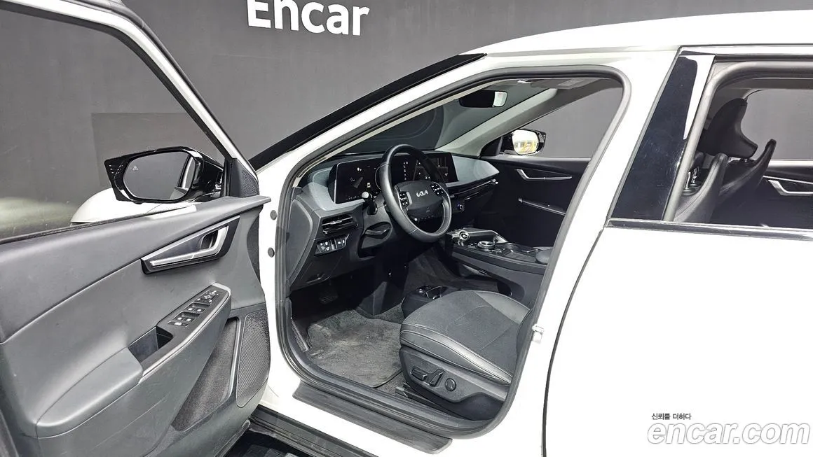 Kia EV6 2023 из KR, фото 7
