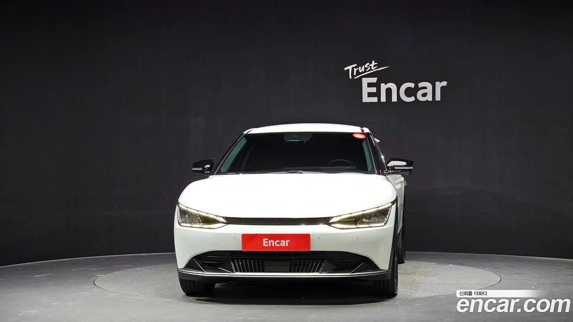 Kia EV6 2023 из KR, фото 6