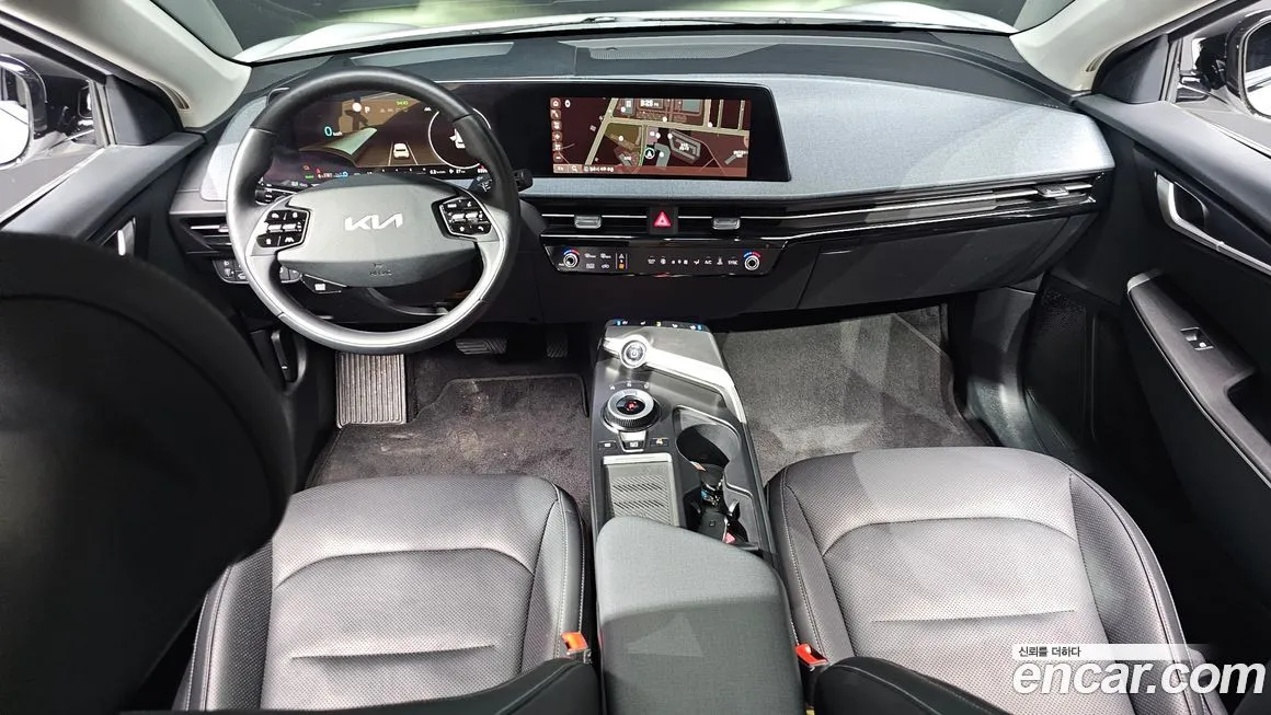 Kia EV6 2023 из KR, фото 8