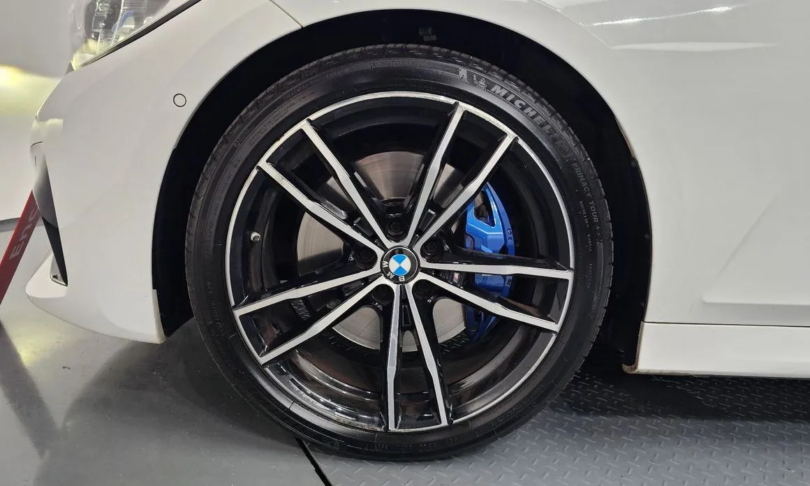 BMW 3-Series 2022 из KR, фото 4