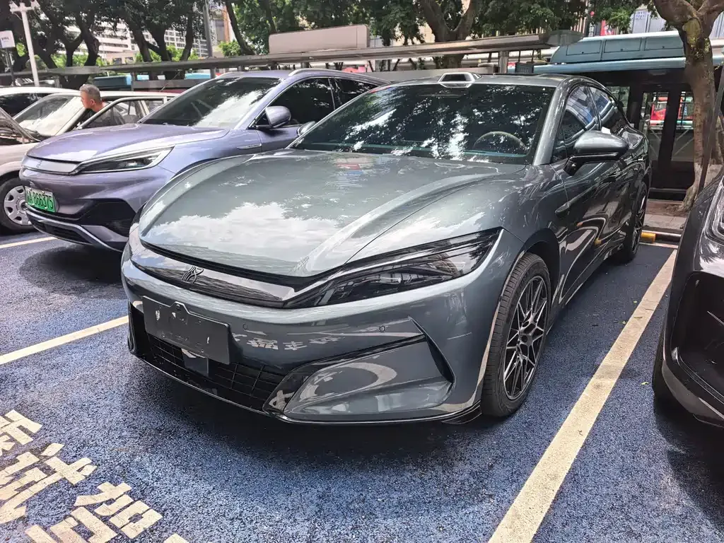 BYD Han L