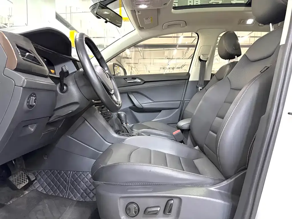 Volkswagen Tharu 2022 из CN, фото 6