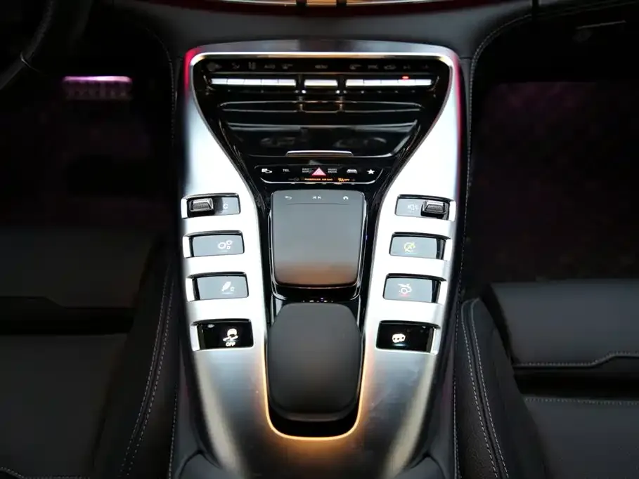 Mercedes-Benz AMG GT 2024 из CN, фото 2