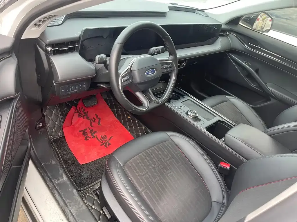 Ford Mondeo 2023 из CN, фото 10