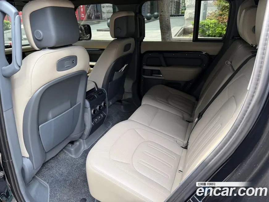Land Rover Defender 2022 из KR, фото 6