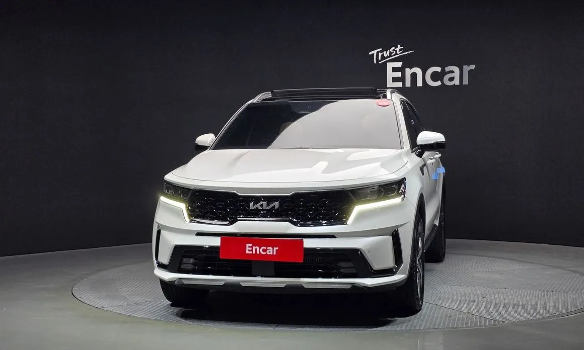 Kia Sorento — фото 5
