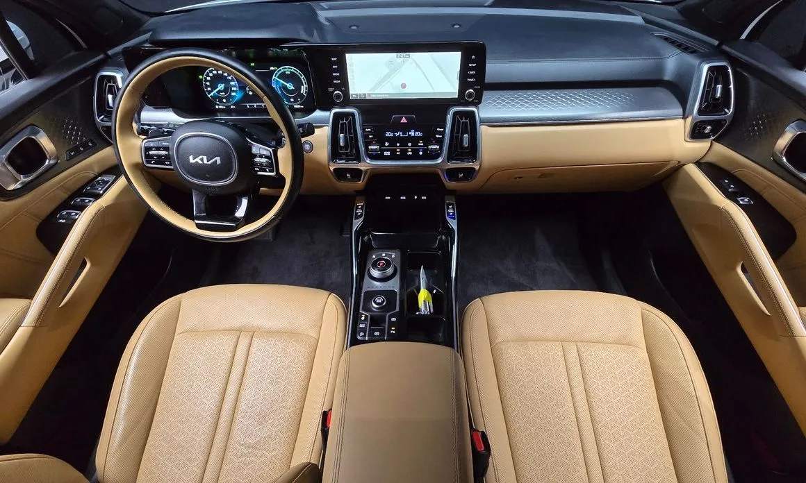 Kia Sorento — фото 10