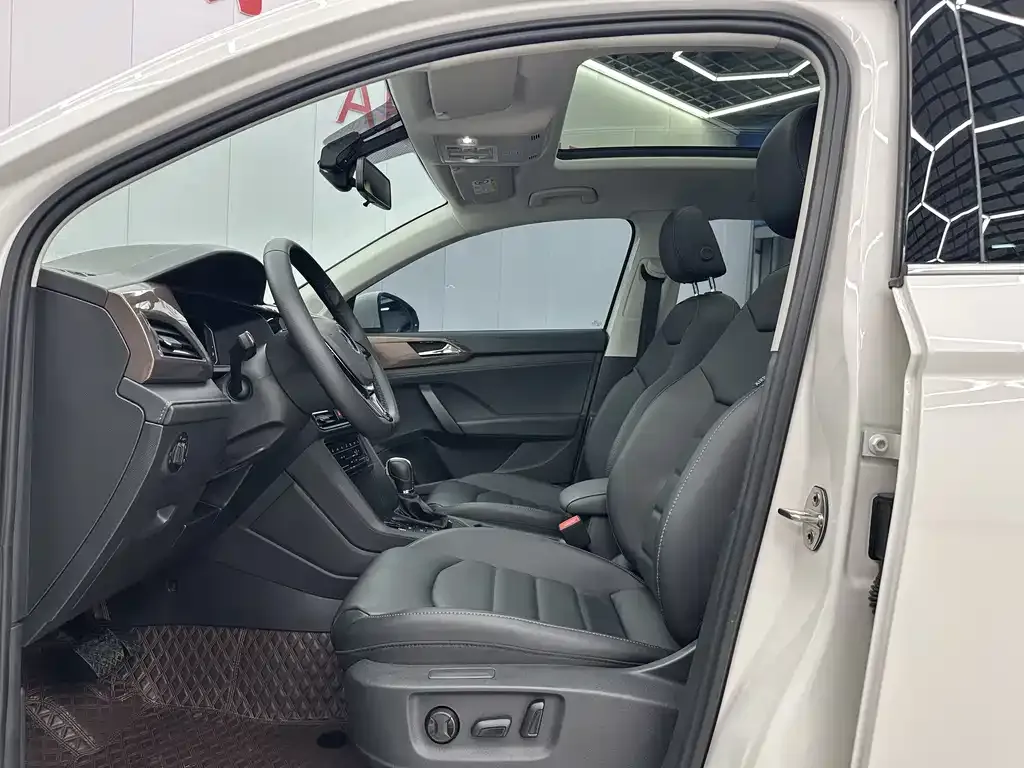 Volkswagen Tharu 2023 из CN, фото 4