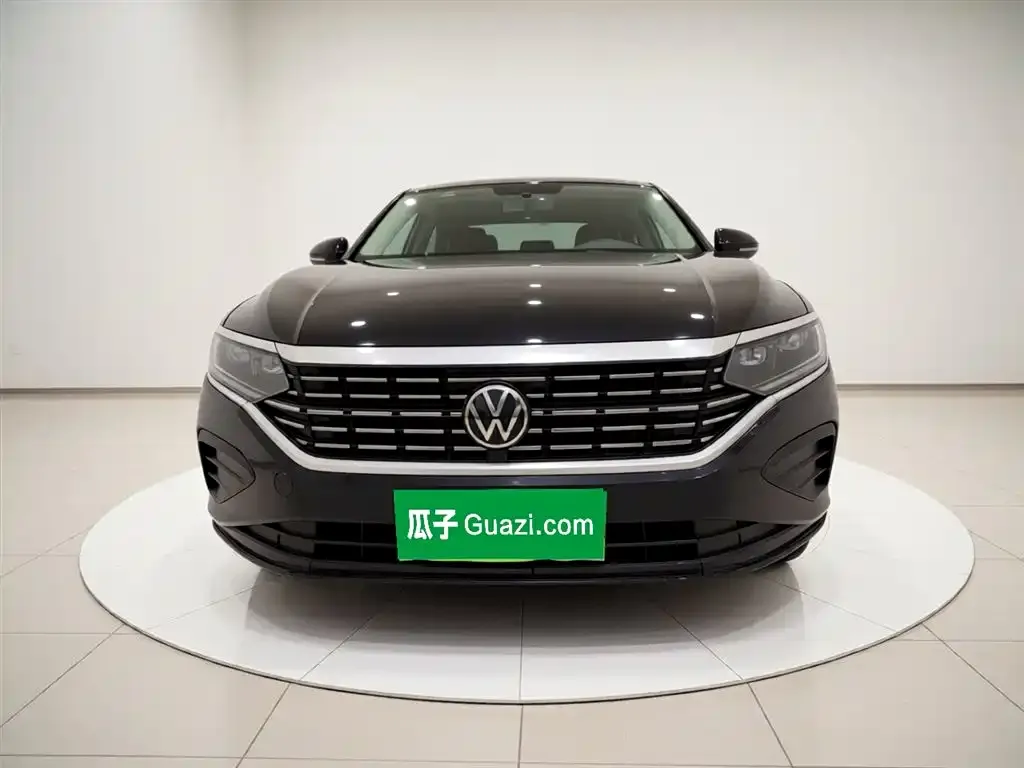 Volkswagen Passat — фото 10
