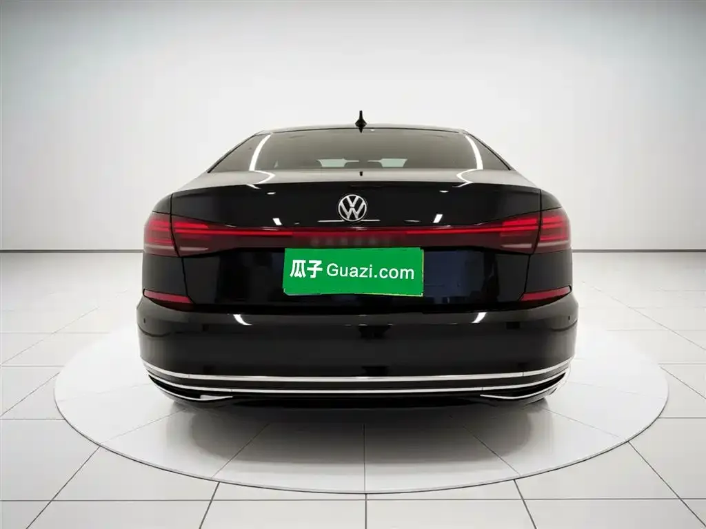 Volkswagen Passat — фото 5