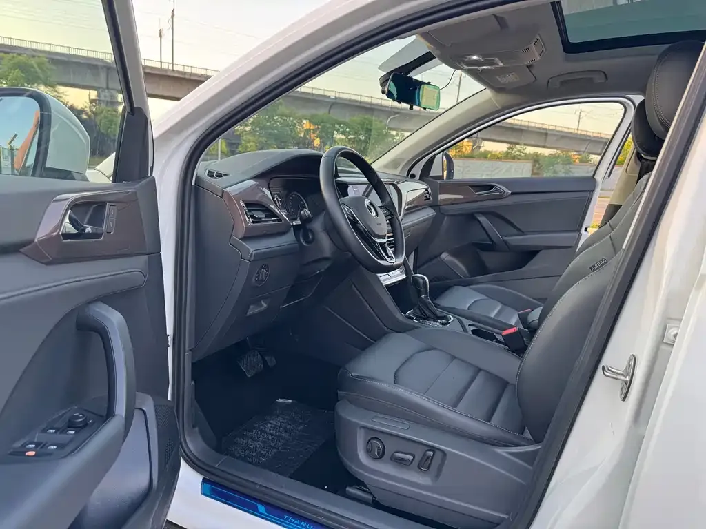 Volkswagen Tharu 2021 из CN, фото 3