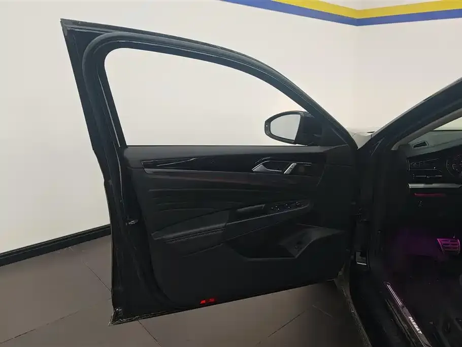Volkswagen Passat — фото 2