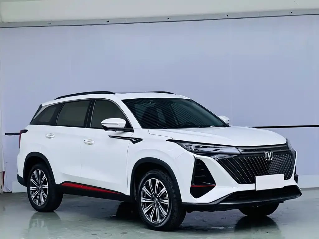 Changan CS75PLUS — фото 4