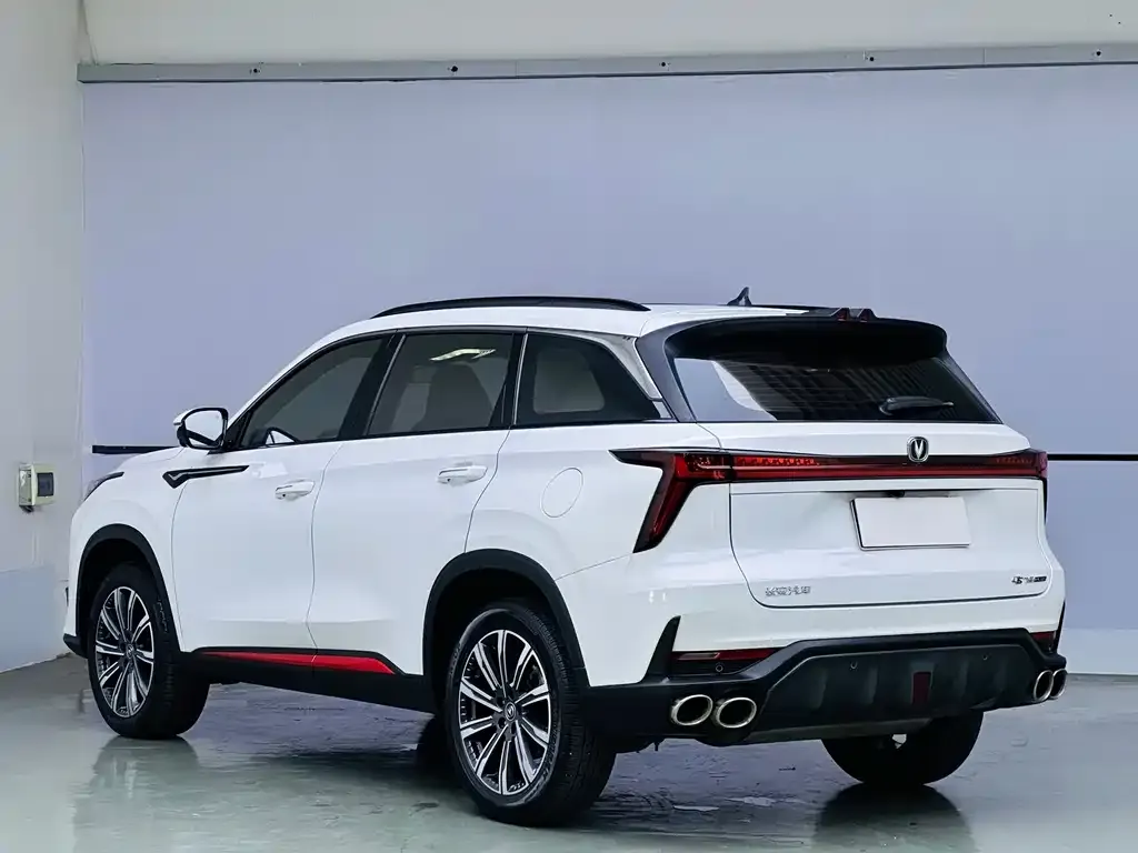 Changan CS75PLUS — фото 2
