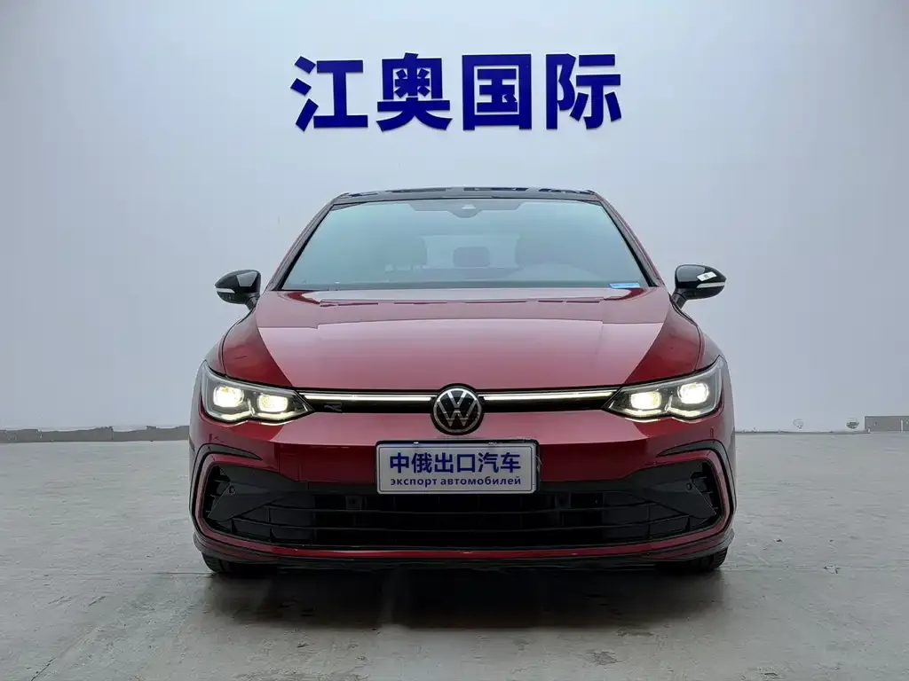 Volkswagen Golf 2022 из CN, фото 2