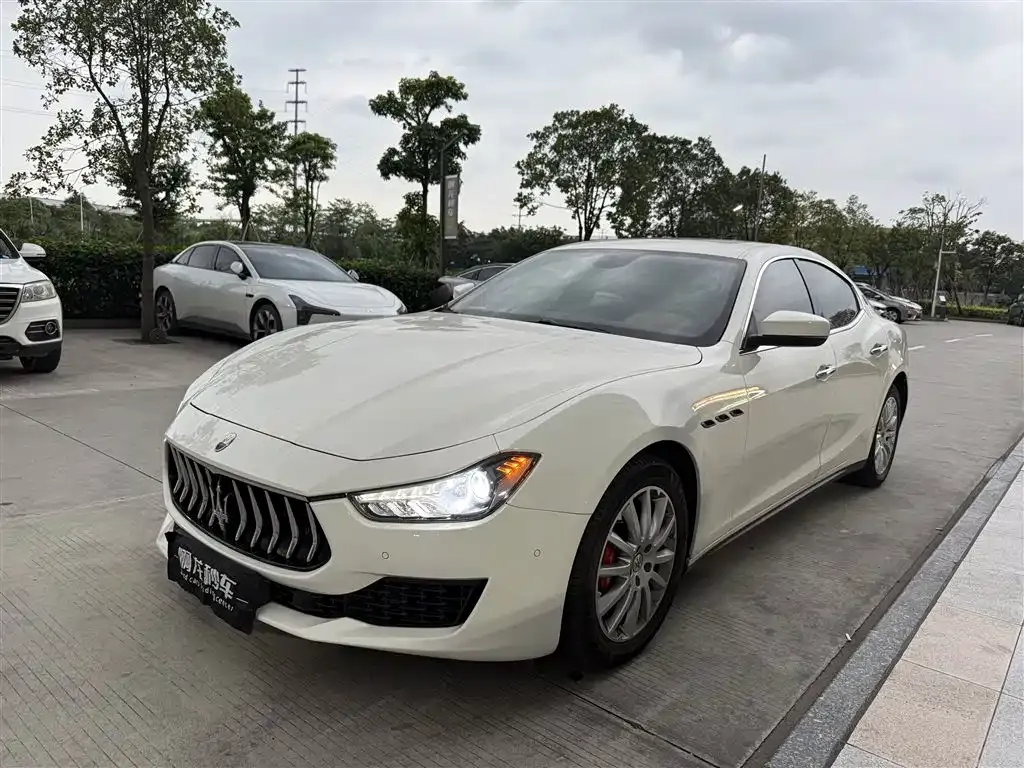 Maserati Ghibli