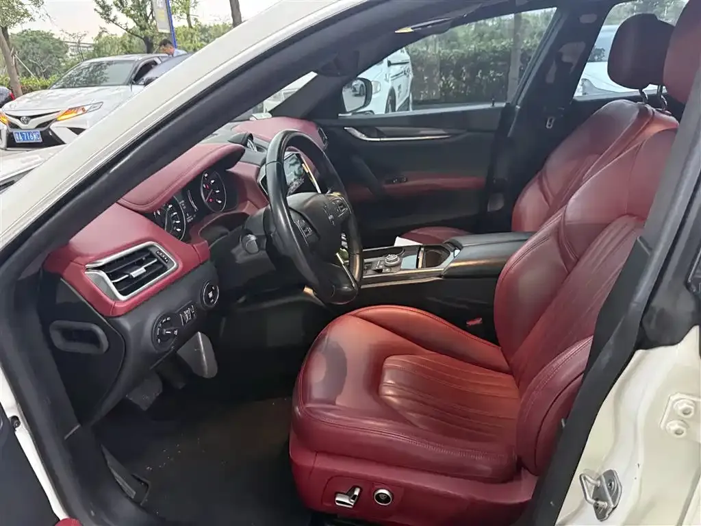 Maserati Ghibli 2021 из CN, фото 6