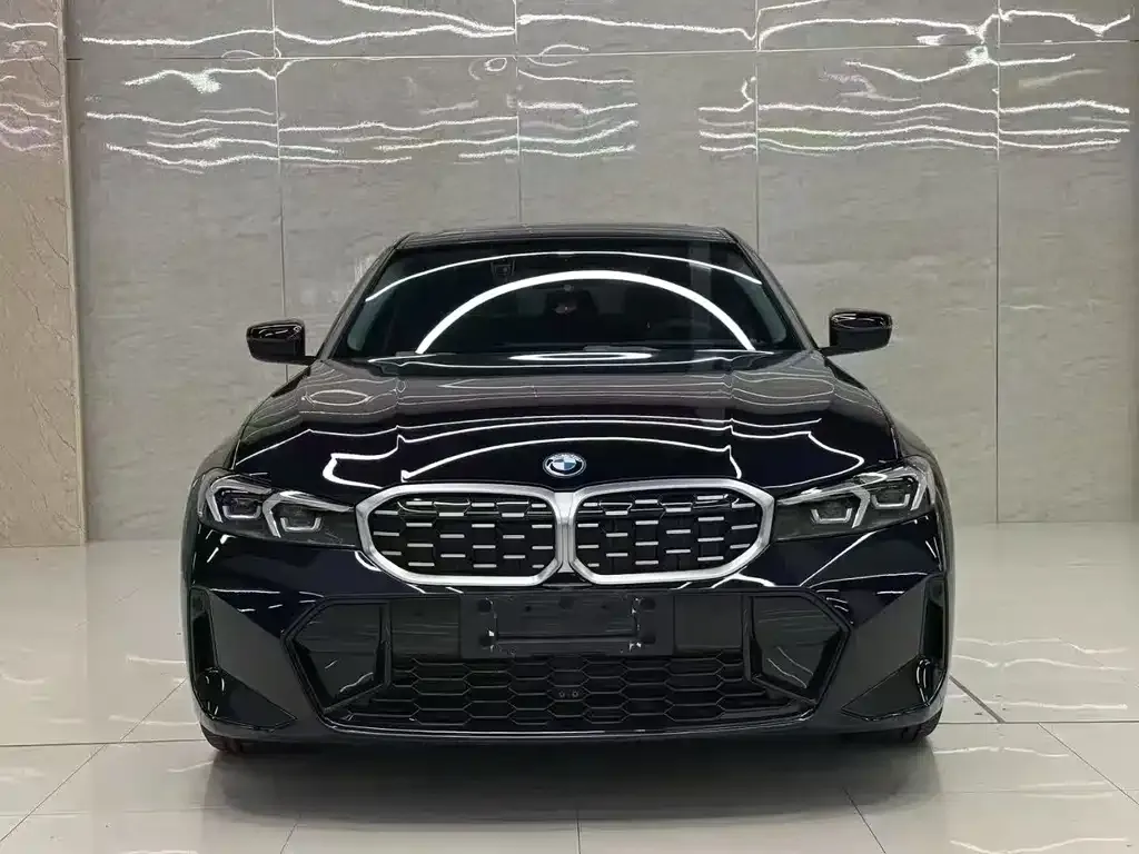 BMW 3 Series 2024 из CN, фото 1