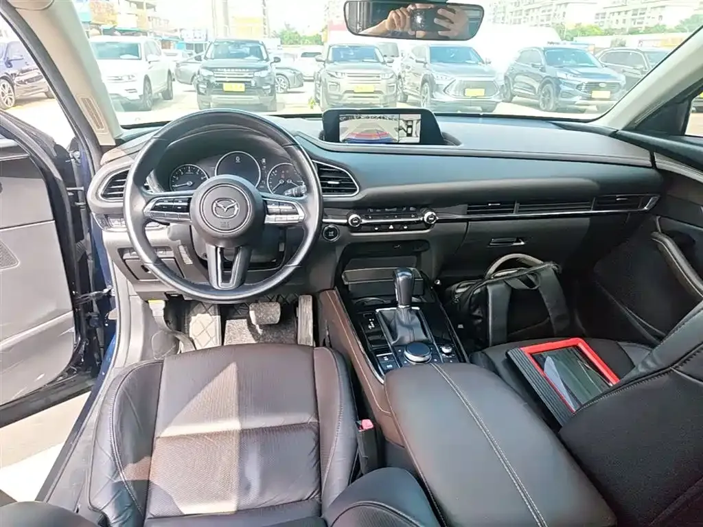 Mazda CX-30 2021 из CN, фото 5