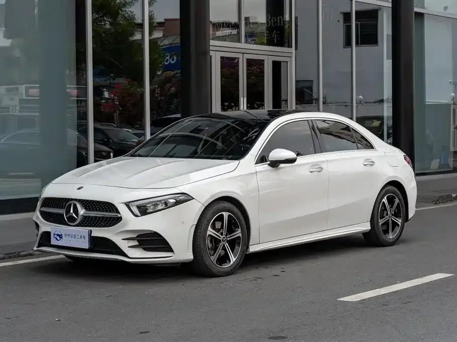 Mercedes-Benz A-Class — фото 4