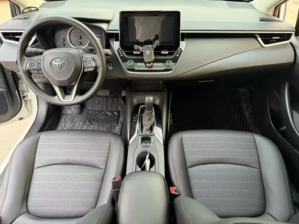 Toyota Corolla 2021 из CN, фото 5