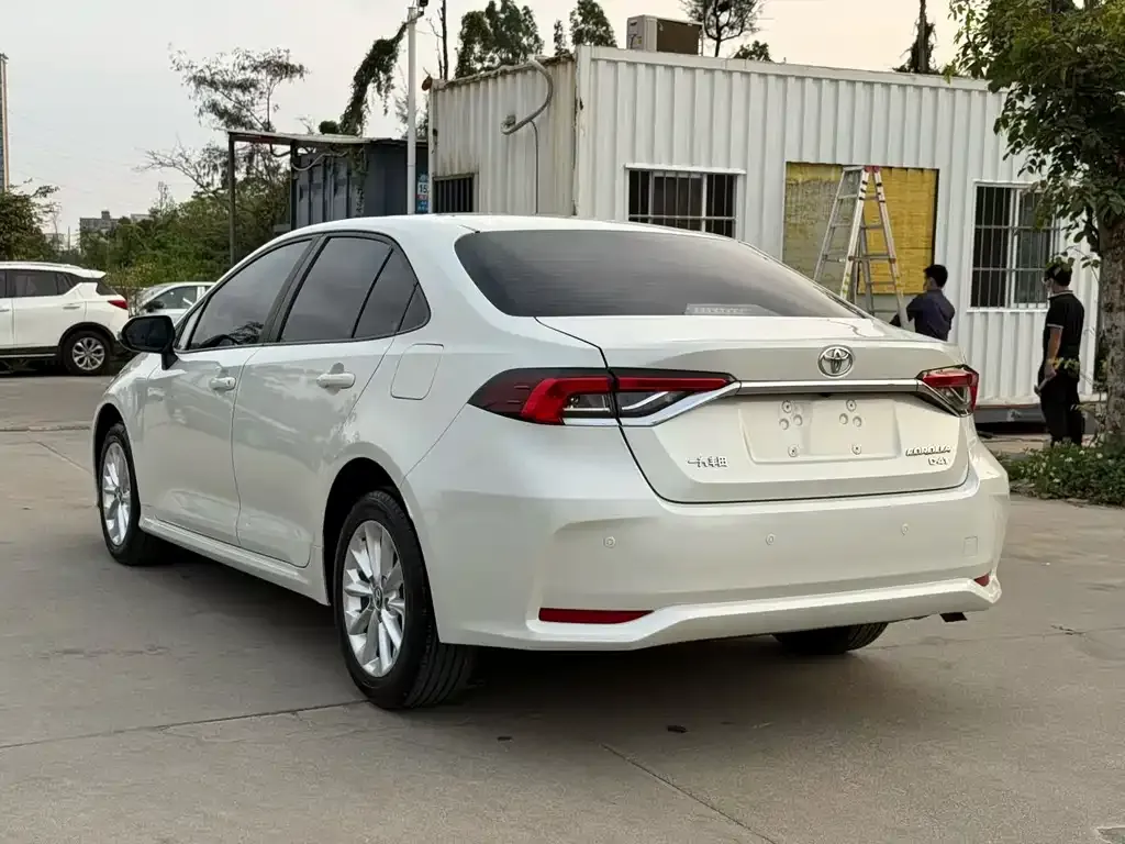 Toyota Corolla 2021 из CN, фото 6