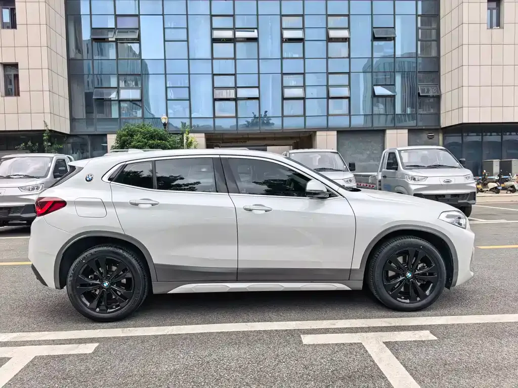 BMW X2 2023 из CN, фото 5