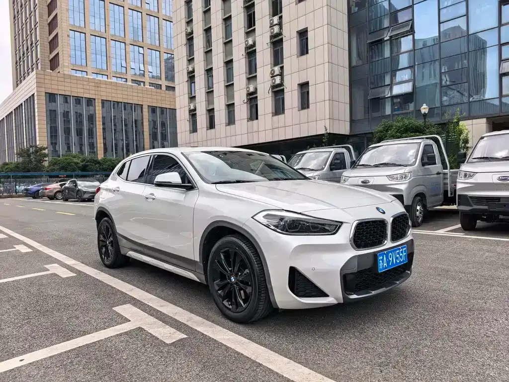 BMW X2 2023 из CN, фото 7