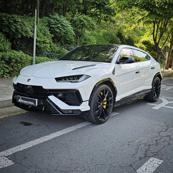 Lamborghini Urus 2023 из KR, фото 7