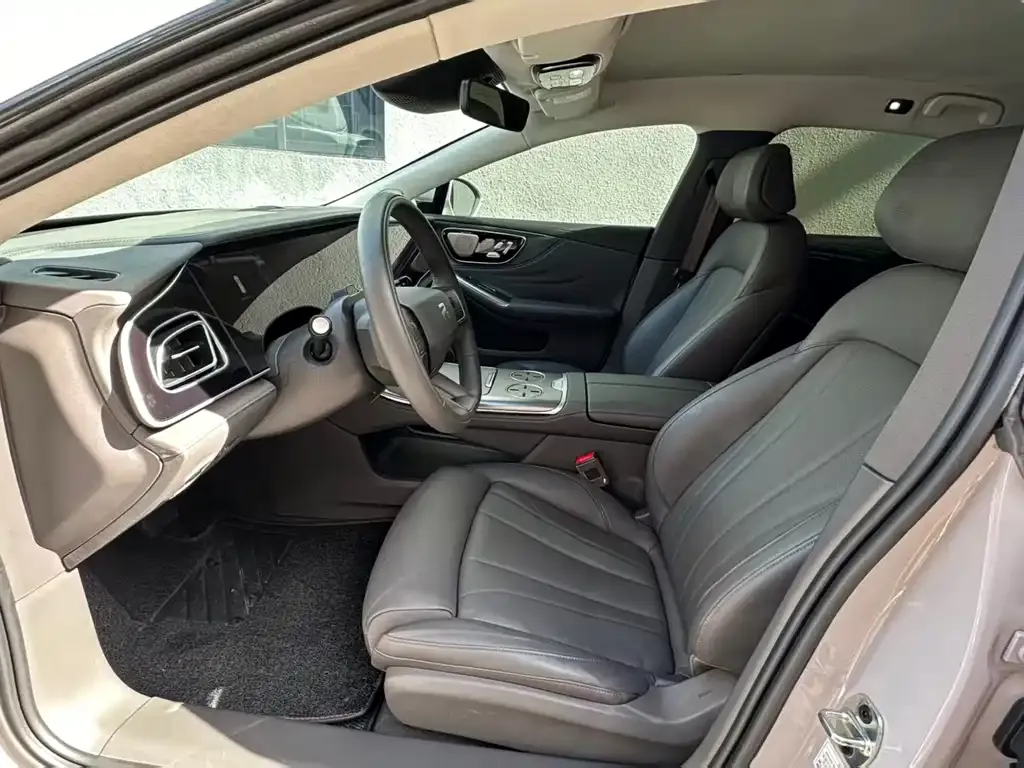 Roewe Feifan F7 2023 из CN, фото 2