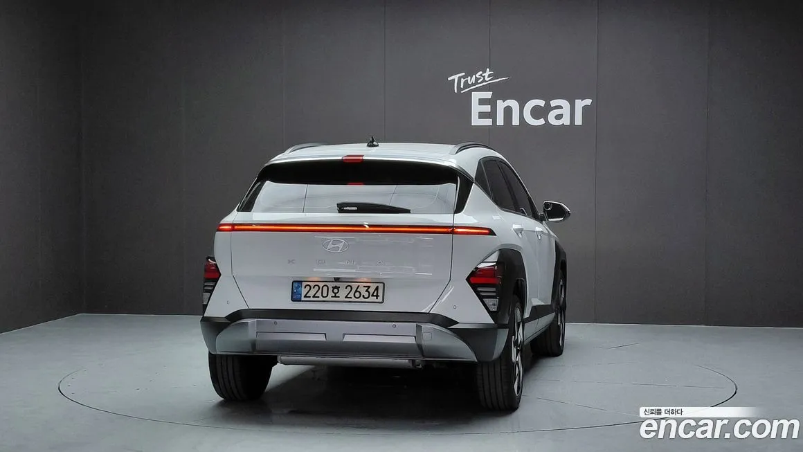 Hyundai Kona 2023 из KR, фото 2