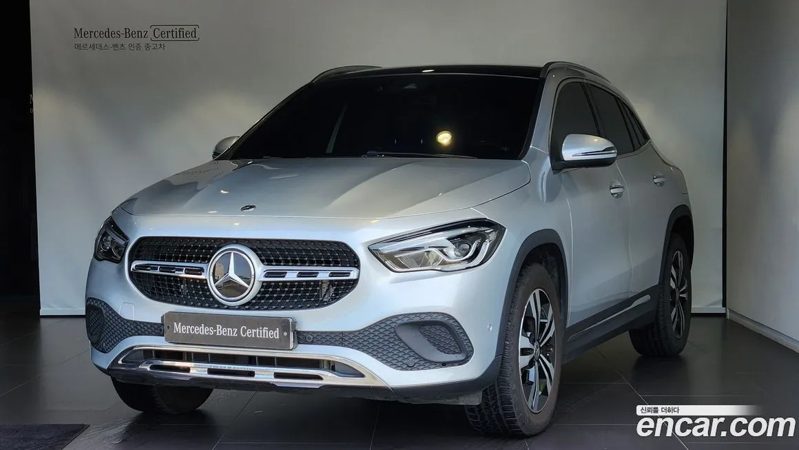 Mercedes-Benz GLA-Class